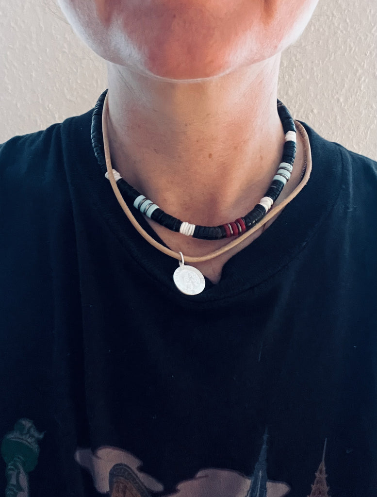 Halskette ESCAPULARIO in Gold und Silber, bewegliche Teile 