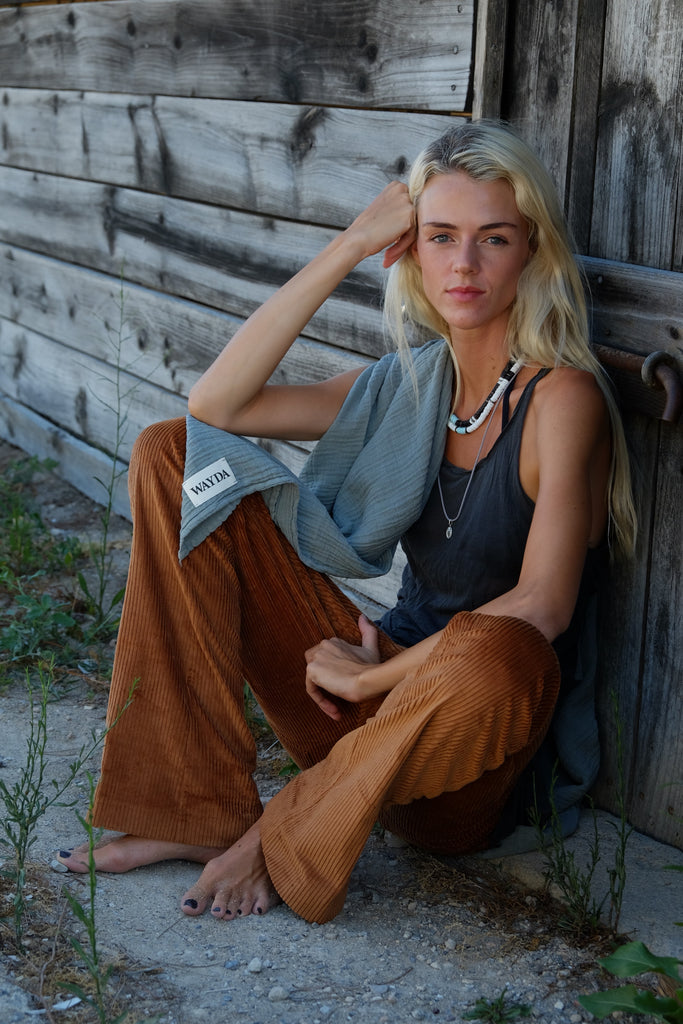 BROWN Soil